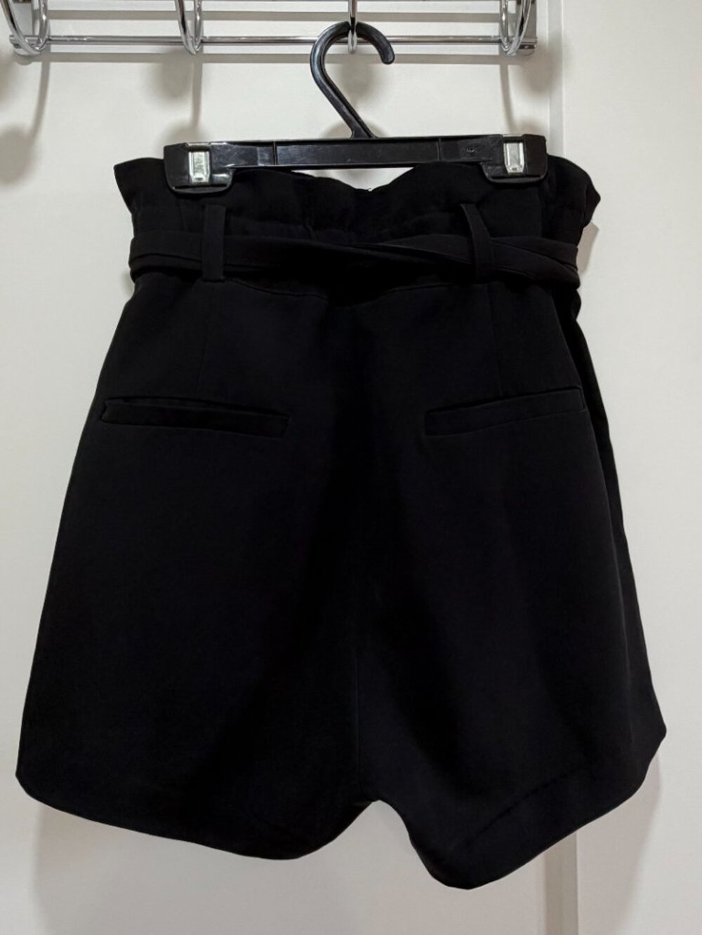 Paperbag Shorts - Picture 2 of 3